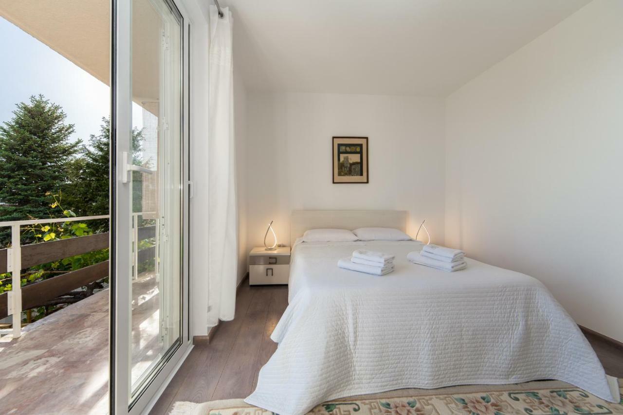 Apartment Bella Baška Voda Zewnętrze zdjęcie